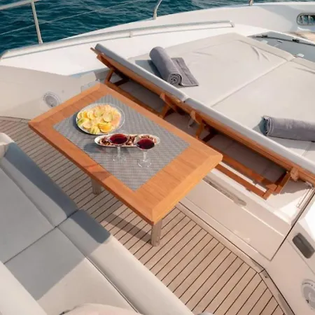 Holiday home Private Yacht - Princess 72 Fly *